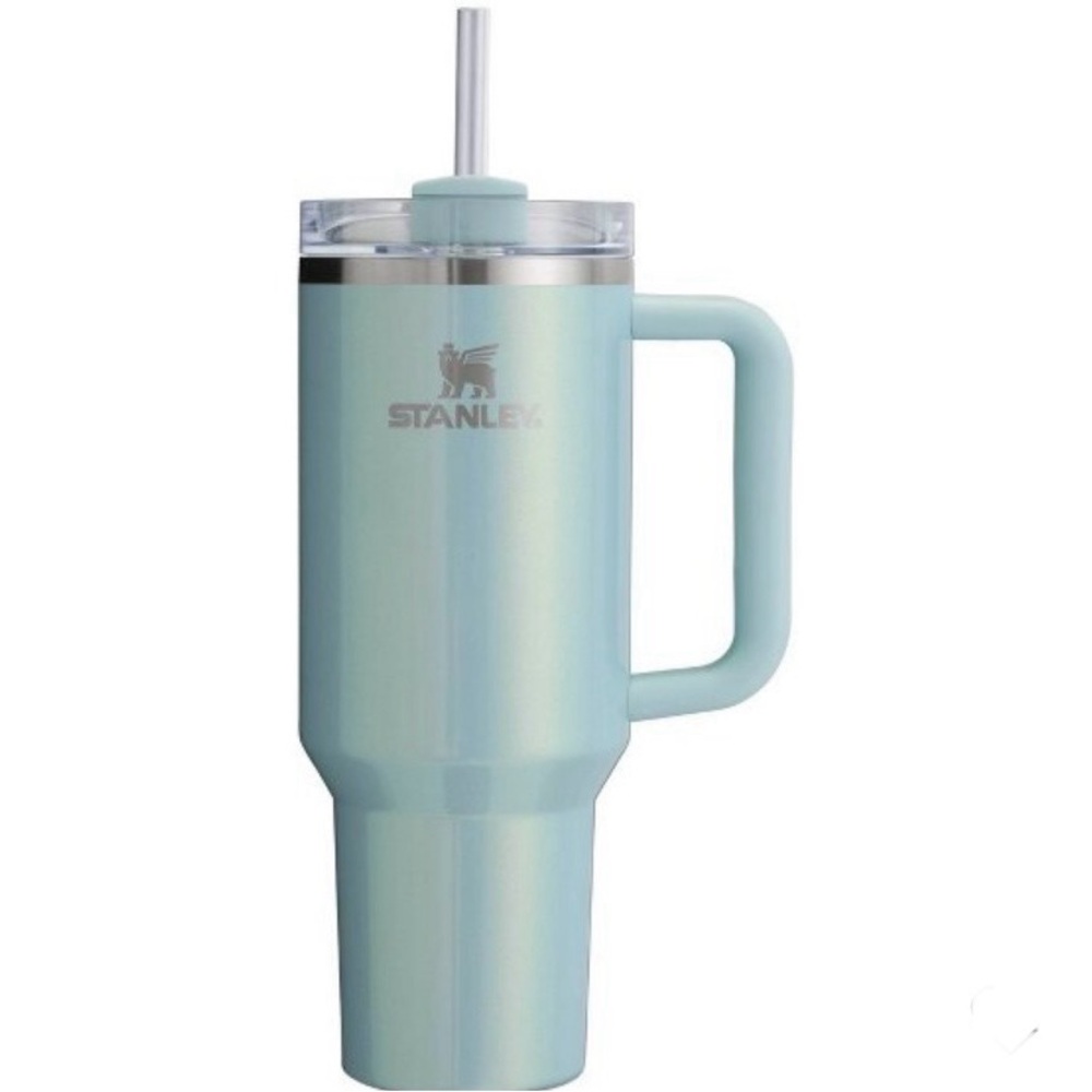 NWT Stanley x Target 40oz Quencher H2.0 -blueberry milk